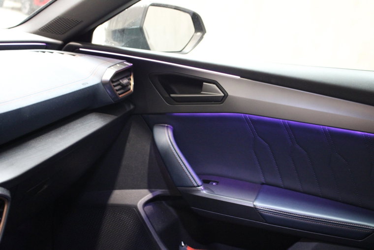 Vehicle Image 11