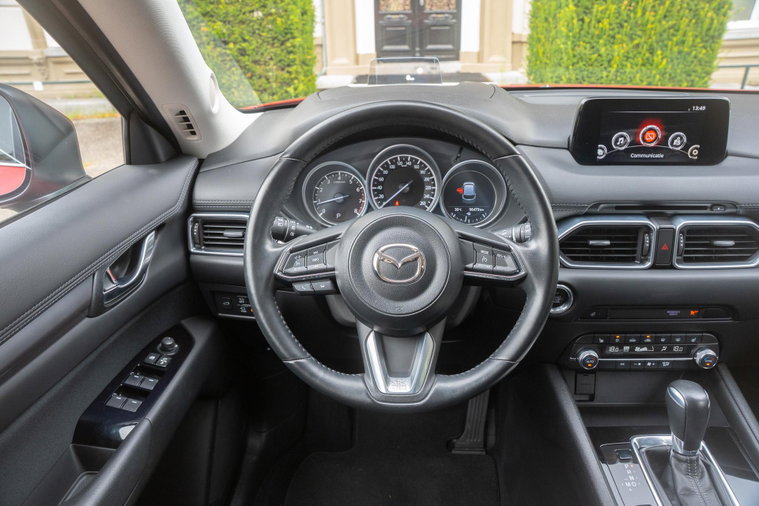 Vehicle Image 21