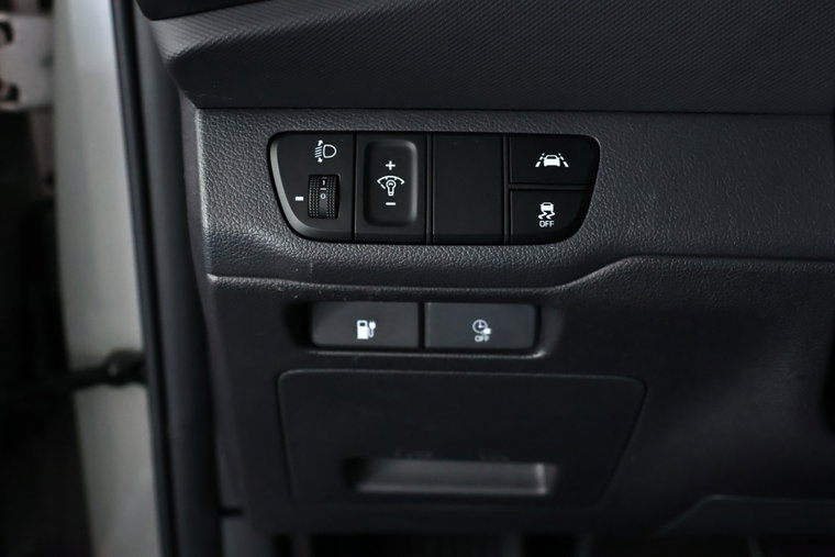Vehicle Image 26