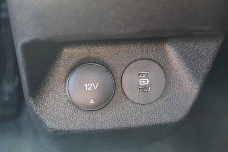Vehicle Image 37