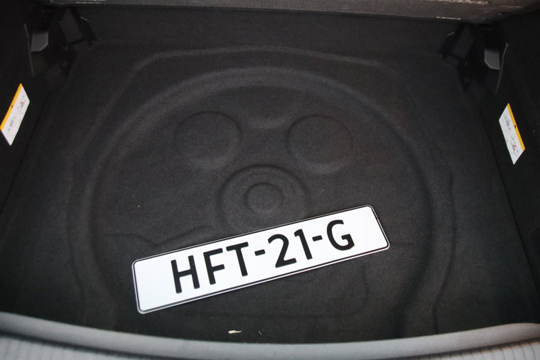Vehicle Image 46