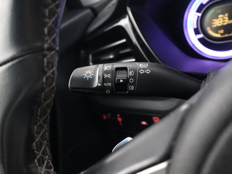 Vehicle Image 36