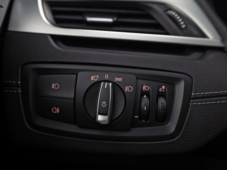 Vehicle Image 37