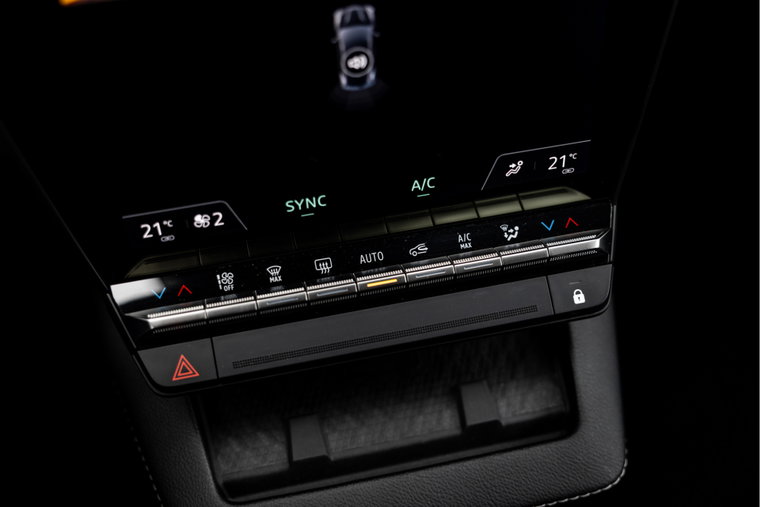 Vehicle Image 46