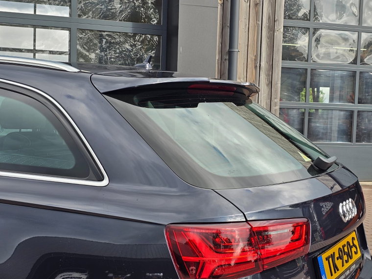 Vehicle Image 50