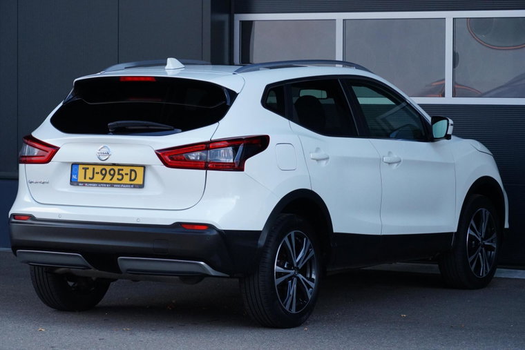 Vehicle Image 28