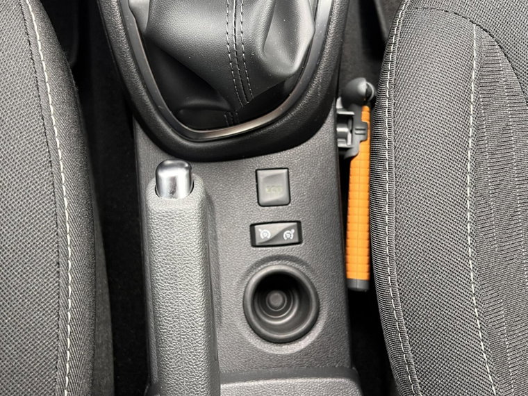 Vehicle Image 29