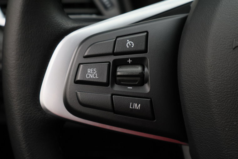 Vehicle Image 34