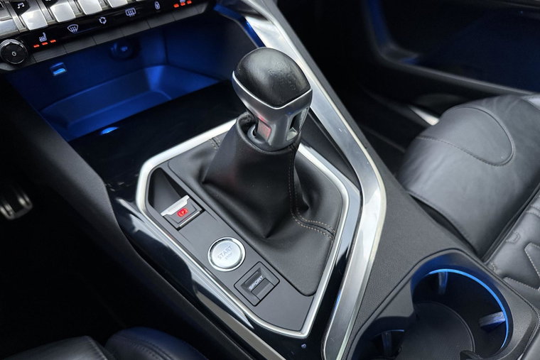 Vehicle Image 33