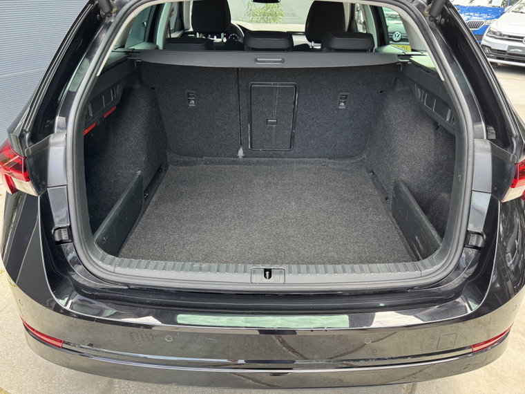 Vehicle Image 39