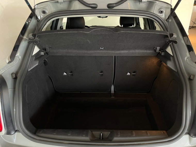 Vehicle Image 39