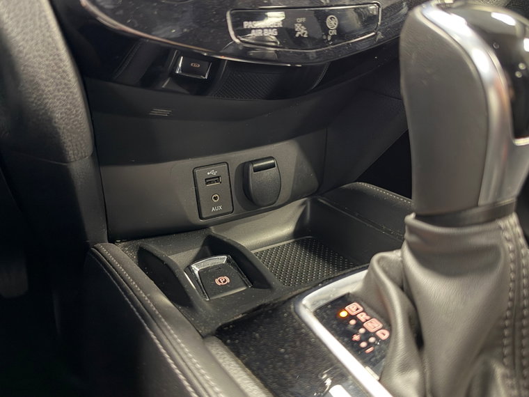 Vehicle Image 46