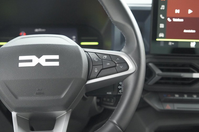 Vehicle Image 46