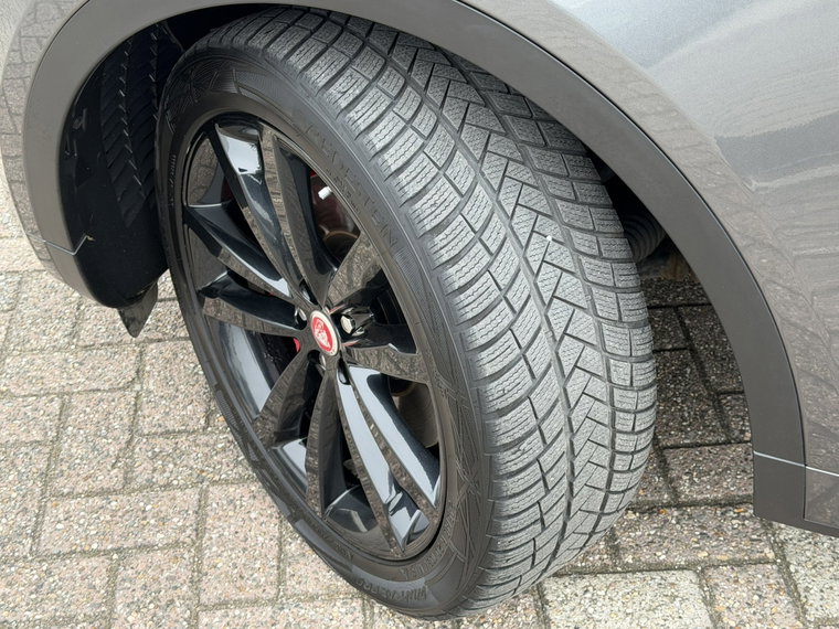 Vehicle Image 39