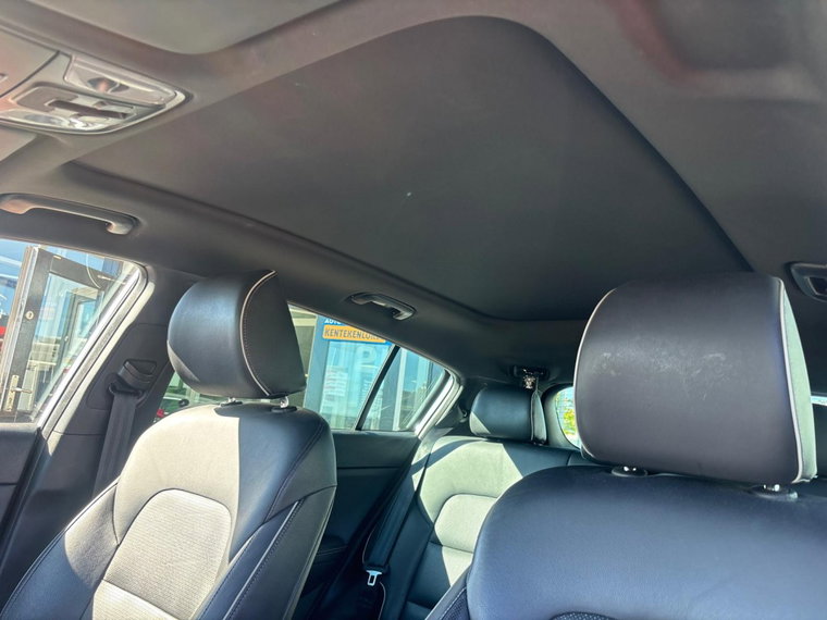 Vehicle Image 40