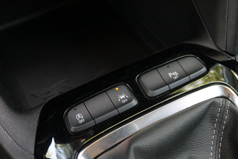 Vehicle Image 24