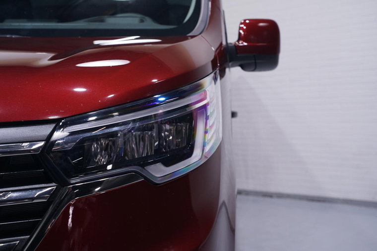 Vehicle Image 6