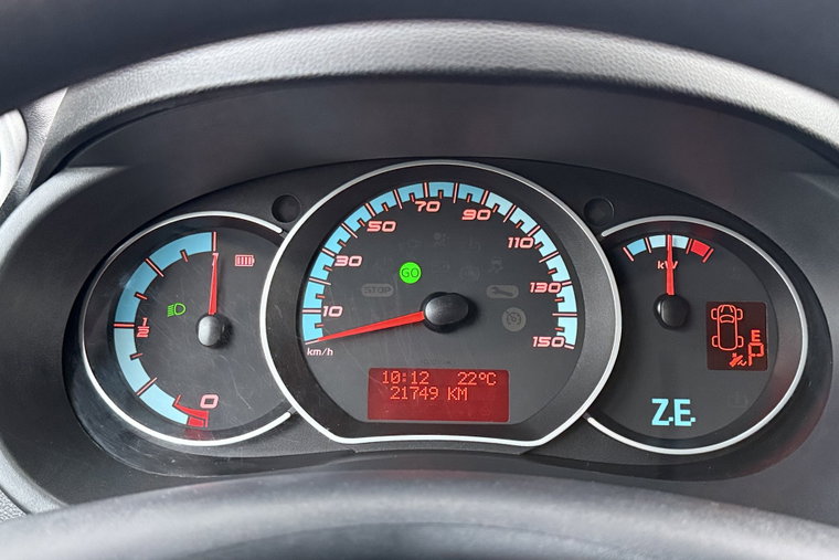 Vehicle Image 22
