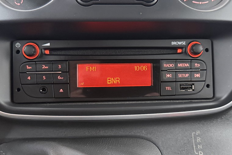 Vehicle Image 24