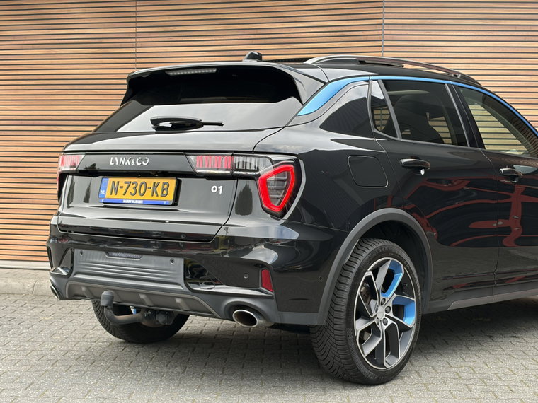 Vehicle Image 18