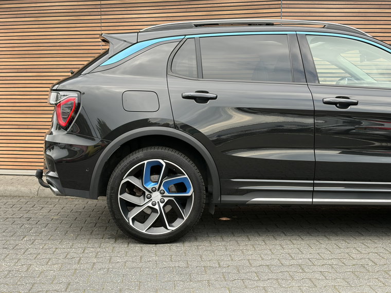 Vehicle Image 19
