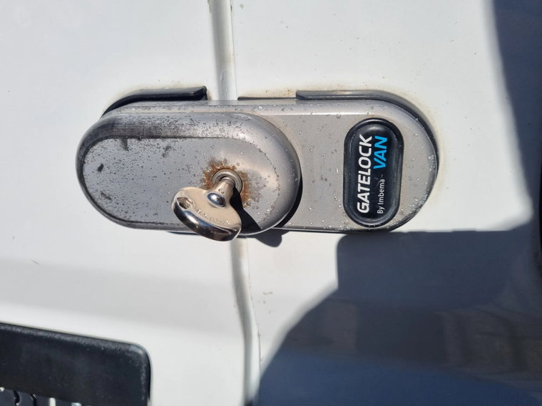 Vehicle Image 18