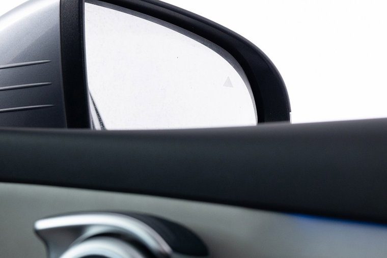 Vehicle Image 40