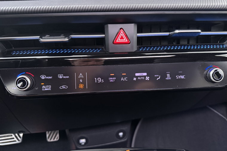 Vehicle Image 41