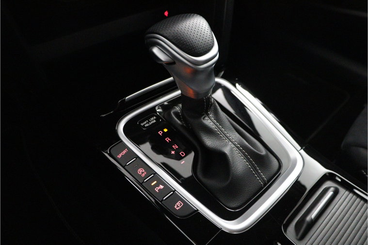 Vehicle Image 30