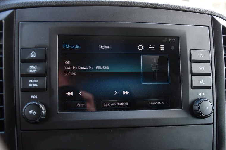 Vehicle Image 31