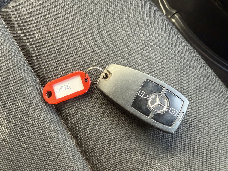 Vehicle Image 29