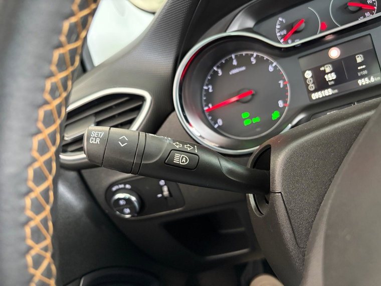 Vehicle Image 28