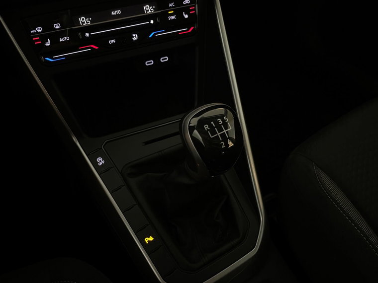 Vehicle Image 39