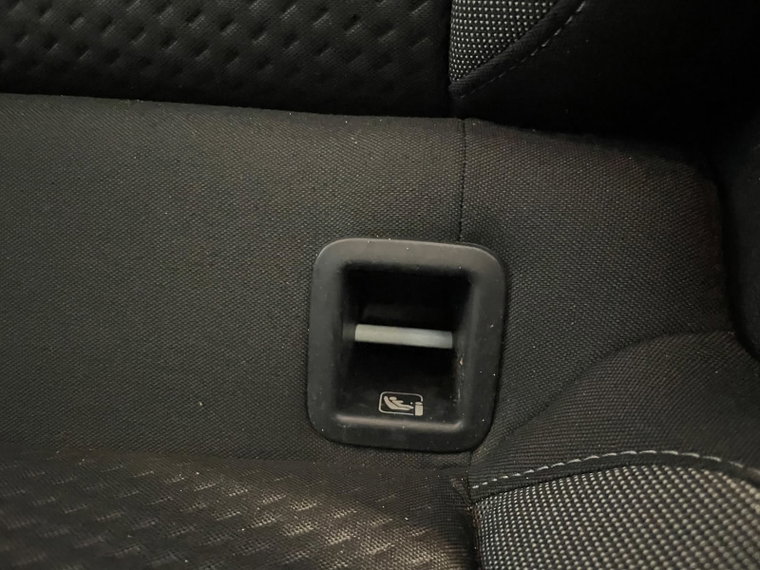 Vehicle Image 43