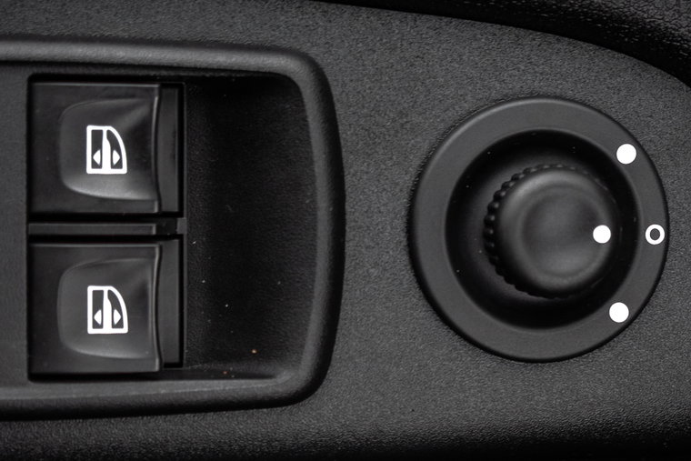 Vehicle Image 28