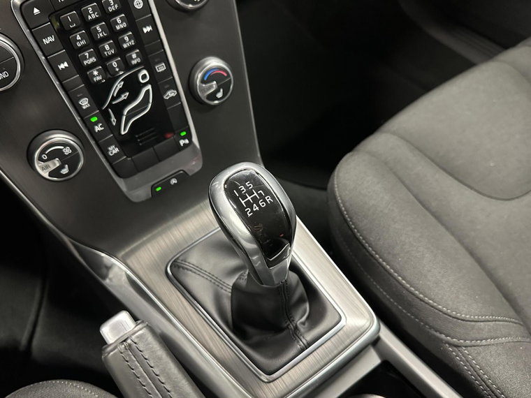 Vehicle Image 40