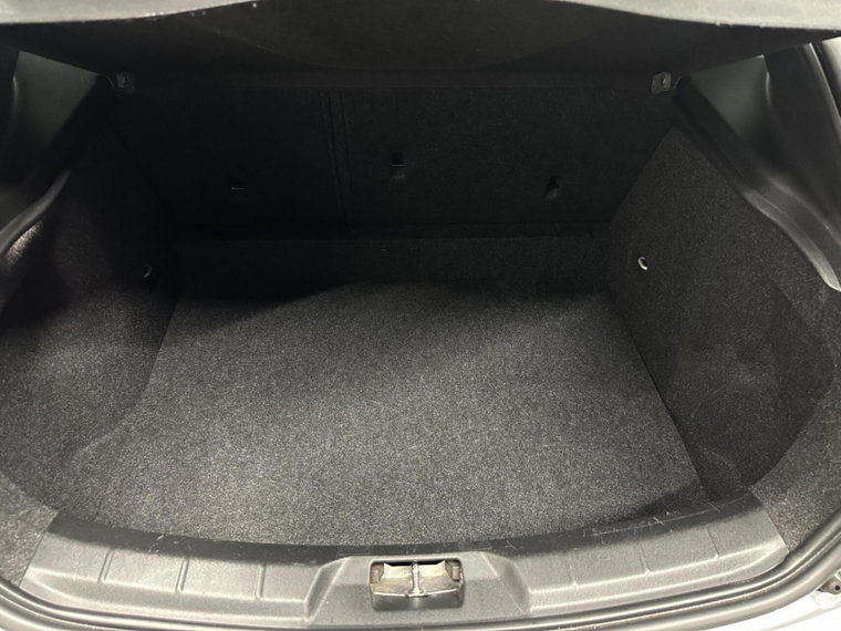 Vehicle Image 41
