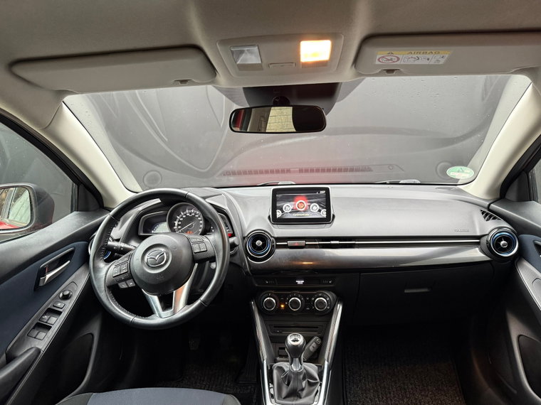 Vehicle Image 22