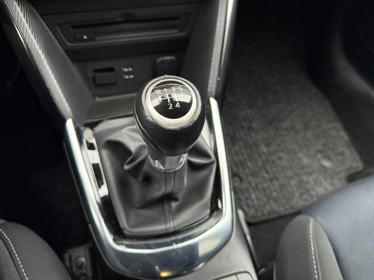 Vehicle Image 36
