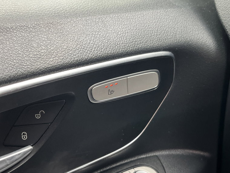 Vehicle Image 27