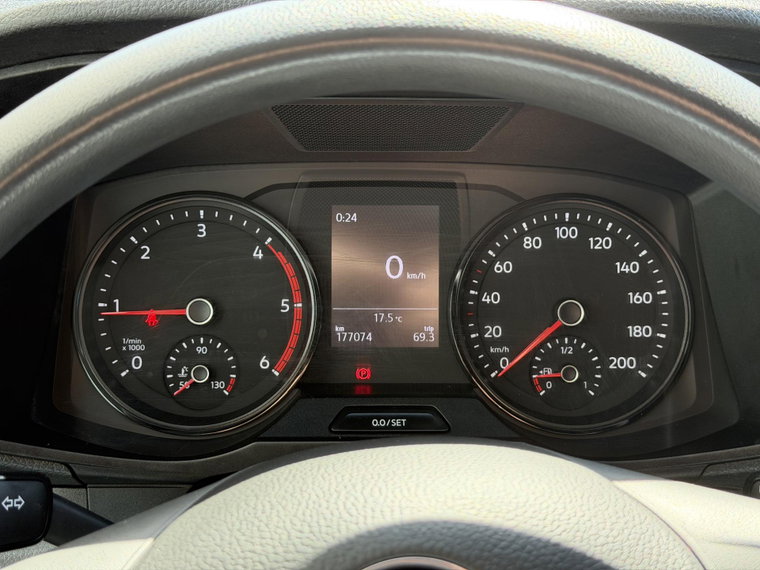 Vehicle Image 28