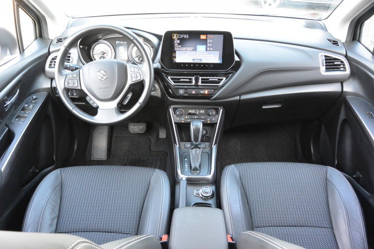 Vehicle Image 21