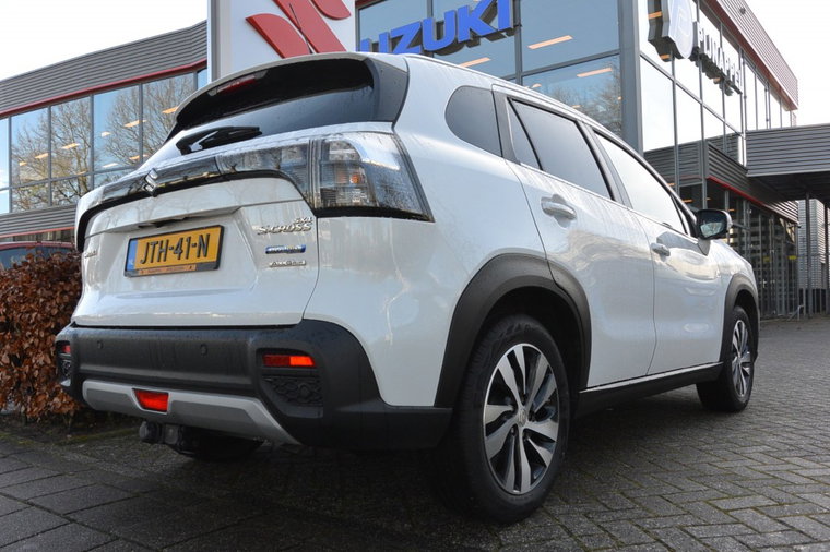 Vehicle Image 7