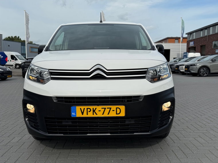Vehicle Image 39