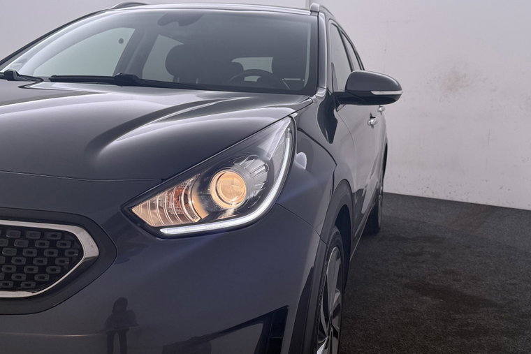 Vehicle Image 37