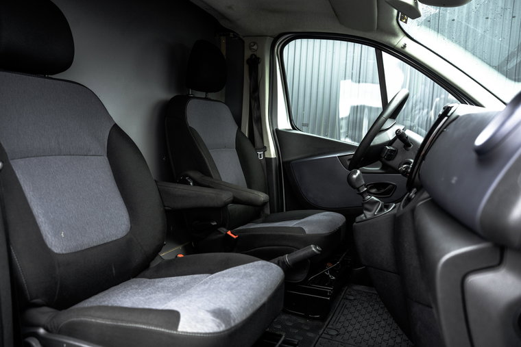 Vehicle Image 13
