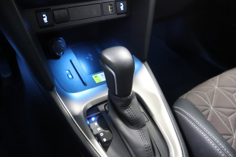 Vehicle Image 30
