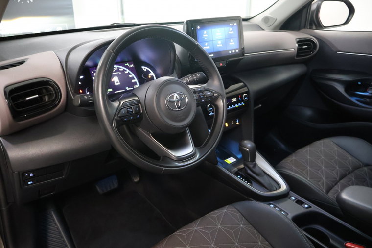 Vehicle Image 7