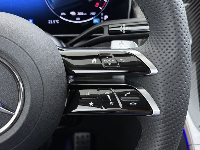 Vehicle Image 40