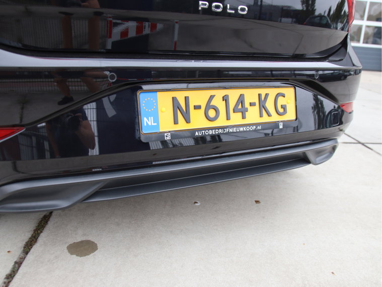 Vehicle Image 34